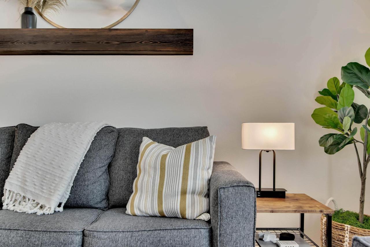 Villa Downtown Paso: Sip N Sleepz 3 Bed/2.5 Bath à Paso Robles Extérieur photo