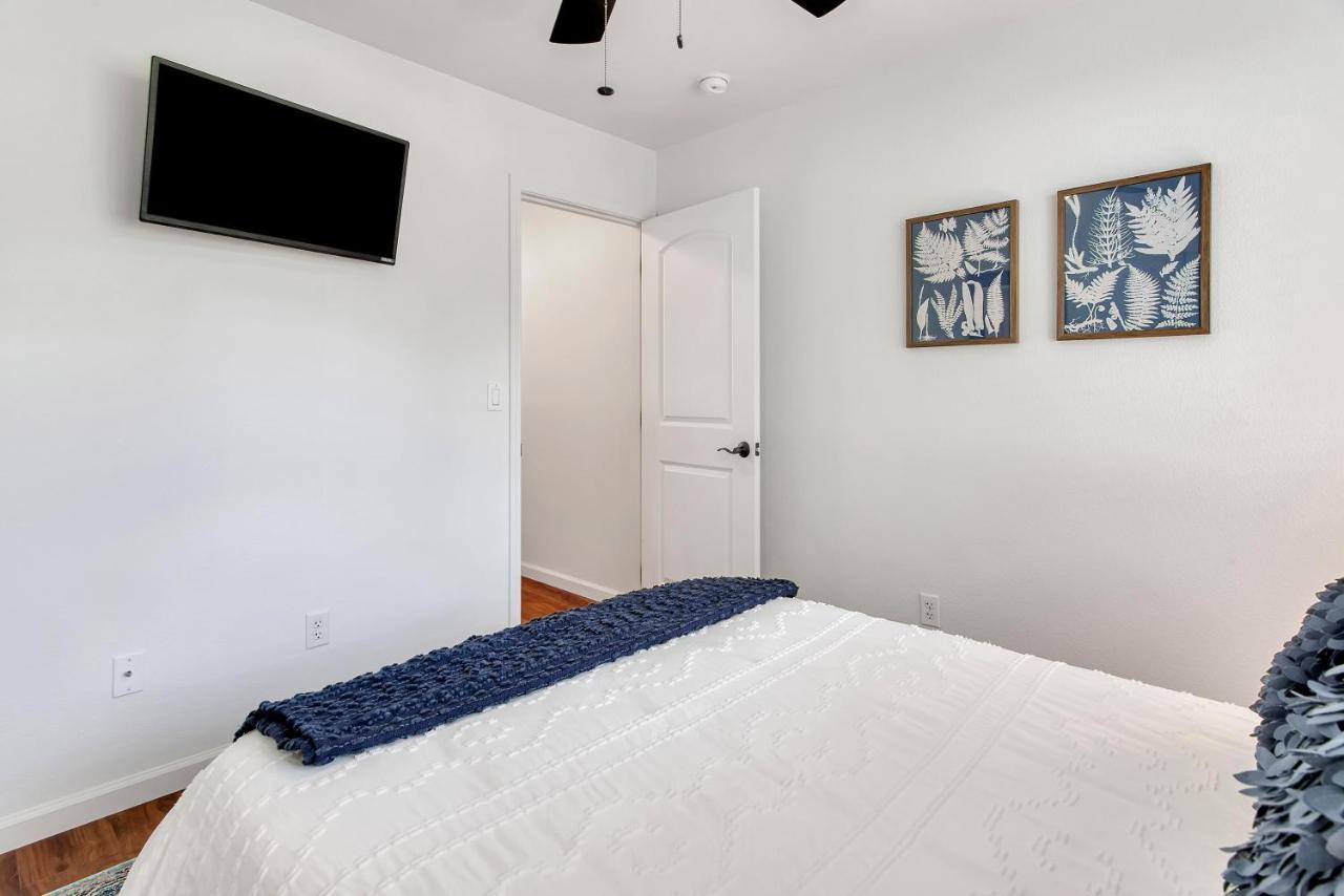 Villa Downtown Paso: Sip N Sleepz 3 Bed/2.5 Bath à Paso Robles Extérieur photo